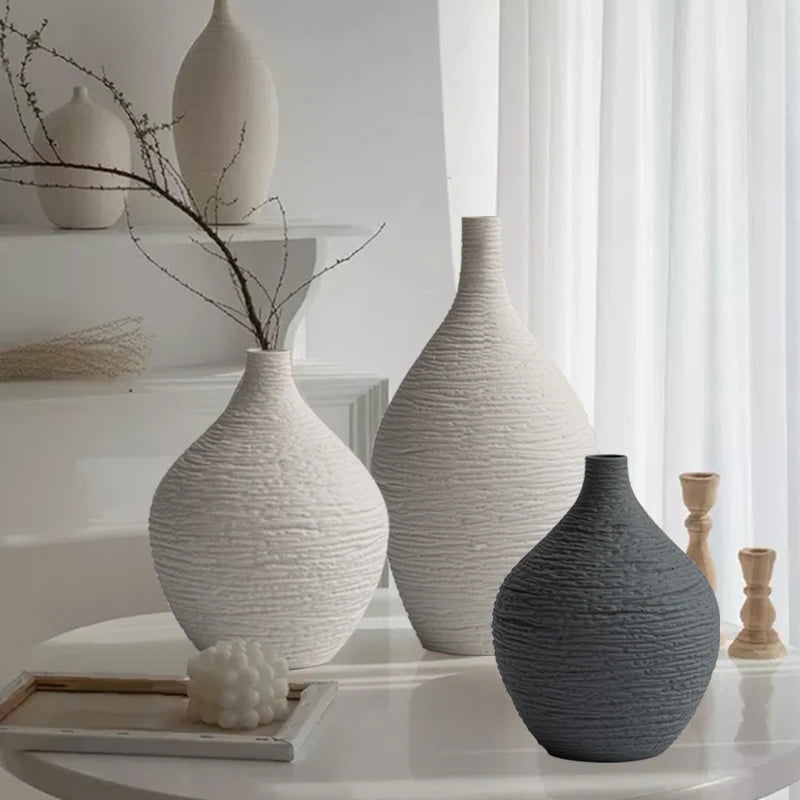 Elegant Nordic Ceramic Vase – Minimalist Flower Pot for Home, Office & Living Room Decor