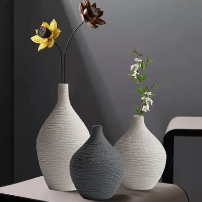 Elegant Nordic Ceramic Vase – Minimalist Flower Pot for Home, Office & Living Room Decor